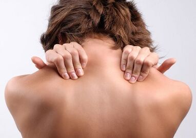 Come si manifesta l'osteocondosi della colonna cervicale